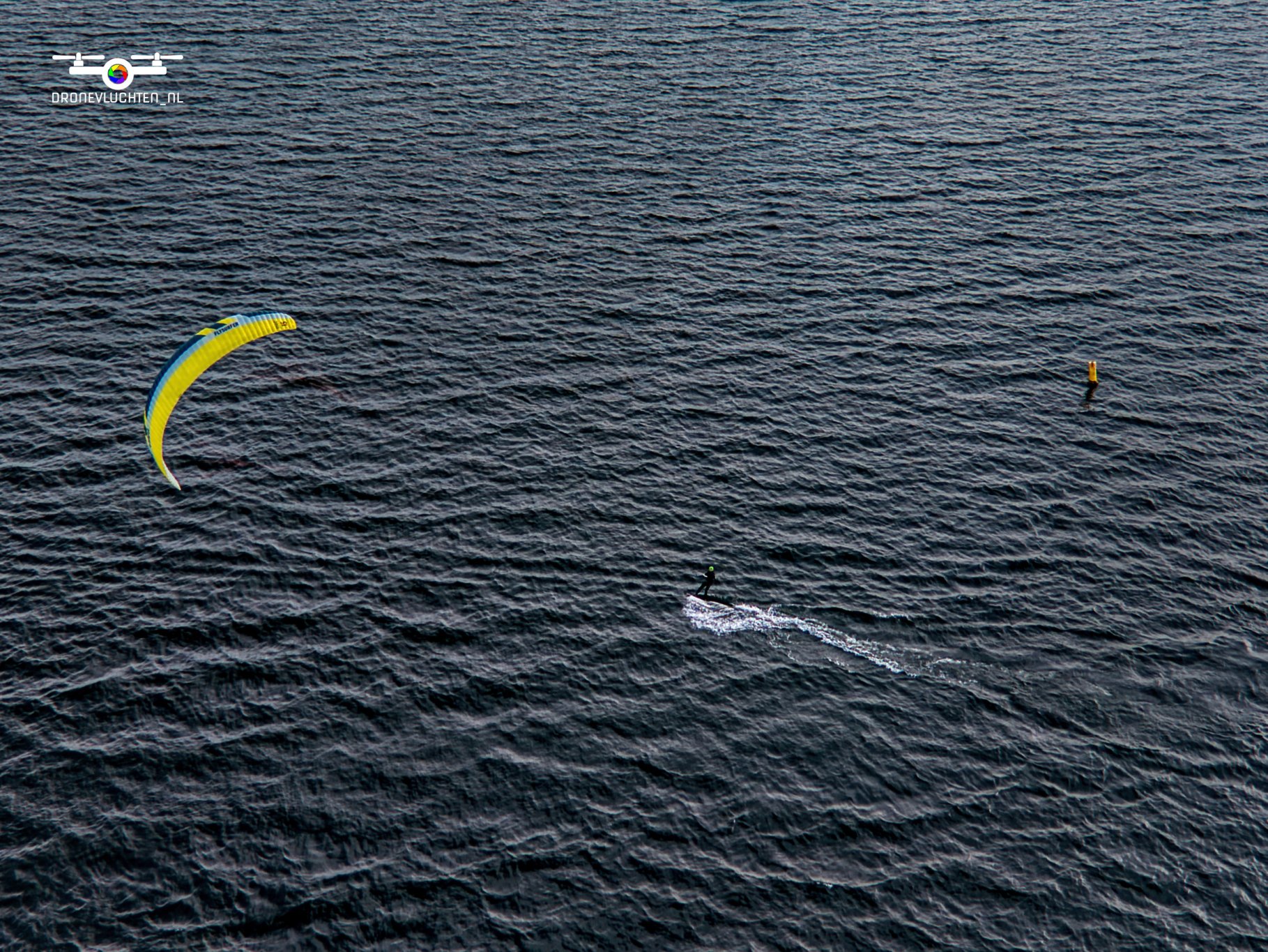 20260207 Kitesurfers